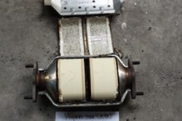 Викуп каталізатора RSH01 Марка автомобіля Hyundai|Kia     Вставка каталізатора Кераміка Тип палива Бензин