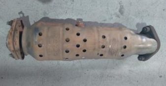 Викуп каталізатора 2E720 Марка автомобіля Hyundai     Вставка каталізатора Кераміка Тип палива Бензин