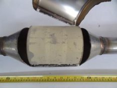 Викуп каталізатора AD5 Марка автомобіля Toyota Модель автомобіля Toyota Hilux 3.0 D4D   Вставка каталізатора Кераміка Тип палива Бензин