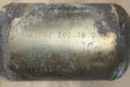 Викуп каталізатора 166AA 37609 Марка автомобіля Chrysler     Вставка каталізатора Кераміка Тип палива Бензин