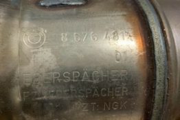 Викуп каталізатора 8676481  Eberspächer Марка автомобіля BMW Модель автомобіля BMW 3 Series G20 - 320i|BMW Z4 G29   Вставка каталізатора Кераміка Тип палива Бензин Каталітична марка Eberspächer