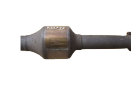 Викуп каталізатора 8642946 Марка автомобіля Volvo Модель автомобіля Volvo V70 II 2.4 Bi-Fuel|Volvo S80 2.4   Вставка каталізатора Кераміка Тип палива Бензин