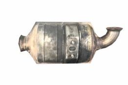 Викуп каталізатора 3M51-5F297-GA 3M51-5E211-NF Марка автомобіля Ford     Вставка каталізатора Кераміка Тип палива Бензин