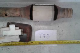 Викуп каталізатора T75 CAT:3/600 455012537J Марка автомобіля Toyota     Вставка каталізатора Кераміка Тип палива Бензин