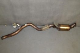 Викуп каталізатора 7P0131701P 7P0178AA  Eberspächer Марка автомобіля Audi|Volkswagen Модель автомобіля Volkswagen Touareg 3.6 TSI   Вставка каталізатора Кераміка Тип палива Бензин Каталітична марка Eberspächer