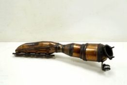 Викуп каталізатора 4E0131701EB 4E0178BA Марка автомобіля Audi|Volkswagen Модель автомобіля Audi A6 4.2 FSI (4F) 4.2 FSI (C6) Рік автомобіля 2017 Вставка каталізатора Кераміка Тип палива Бензин