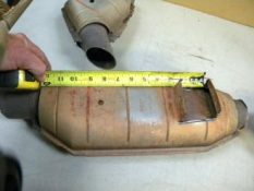 Викуп каталізатора F75A BH TOM (PRE) Марка автомобіля Ford     Вставка каталізатора Кераміка Тип палива Бензин