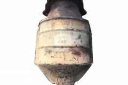 Викуп каталізатора XS61-5E211-HA 1197223 / D3C3F Марка автомобіля Ford     Вставка каталізатора Кераміка Тип палива Бензин