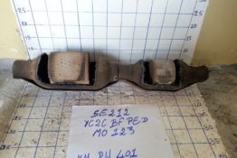 Викуп каталізатора YC2C BF PED 5E212 /M0123 Марка автомобіля Ford     Вставка каталізатора Кераміка Тип палива Бензин