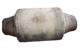 Викуп каталізатора 5C0131701N 5C0178DA Марка автомобіля Audi|Volkswagen     Вставка каталізатора Кераміка Тип палива Бензин