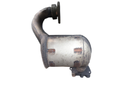 Викуп каталізатора 8200574863 H8200366351 112760464000 Eberspächer Марка автомобіля Renault Модель автомобіля Renault Laguna 2.0 DCI III - 2.0 DCI Рік автомобіля 2010 Вставка каталізатора Кераміка Тип палива Бензин Каталітична марка Eberspächer