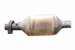 Викуп каталізатора 46518058 73909251 / 2237376001 Zeuna Augsburg Марка автомобіля Alfa Romeo|Fiat|Lancia     Вставка каталізатора Кераміка Тип палива Бензин Каталітична марка Zeuna Augsburg