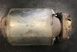 Викуп каталізатора 1369965080 1349825080 D189 Марка автомобіля Alfa Romeo|Fiat|Lancia Модель автомобіля Fiat Ducato 2.3 JTD   Вставка каталізатора Кераміка Тип палива Бензин