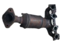 Викуп каталізатора 51824930 Марка автомобіля Alfa Romeo|Fiat|Lancia Модель автомобіля Fiat Fiorino 1.4|Lancia Musa 1.4 - 350 R   Вставка каталізатора Кераміка Тип палива Бензин