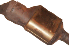 Викуп каталізатора C 195 8200132322 Eberspächer Марка автомобіля Renault Модель автомобіля Renault Espace 2.0   Вставка каталізатора Кераміка Тип палива Бензин Каталітична марка Eberspächer