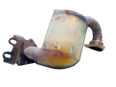 Викуп каталізатора 8200988131 H8200988166  Eberspächer Марка автомобіля Renault     Вставка каталізатора Кераміка Тип палива Бензин Каталітична марка Eberspächer