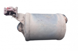 Викуп каталізатора C 469N 208022482R Eberspächer Марка автомобіля Renault     Вставка каталізатора Кераміка Тип палива Бензин Каталітична марка Eberspächer