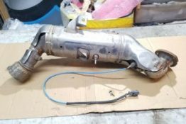 Викуп каталізатора EB3G-5H270-AE EB3G-5F297-AC Марка автомобіля Ford Модель автомобіля Ford Ranger III - 2.2   Вставка каталізатора Кераміка + DPF Тип палива Дизель