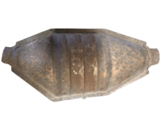 Викуп каталізатора C 56 Cheswick 7700847235 Марка автомобіля Renault Модель автомобіля Renault Megane 1.6   Вставка каталізатора Кераміка Тип палива Бензин