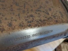 Викуп каталізатора 12596535 LARGE BREADLOAF Марка автомобіля Chevrolet Модель автомобіля Chevrolet Impala SS Рік автомобіля 2006 Вставка каталізатора Кераміка Тип палива Бензин