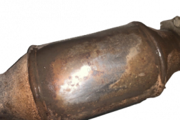 Викуп каталізатора 30774583 2238985300 Марка автомобіля Volvo     Вставка каталізатора Кераміка Тип палива Бензин