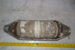 Викуп каталізатора 1728358 (93)  Eberspächer Марка автомобіля BMW     Вставка каталізатора Кераміка Тип палива Бензин Каталітична марка Eberspächer