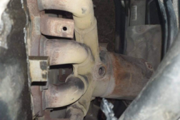 Викуп каталізатора 3110113000 Марка автомобіля Volvo     Вставка каталізатора Кераміка Тип палива Бензин