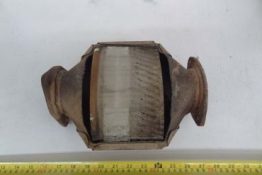 Викуп каталізатора A01 Марка автомобіля Toyota     Вставка каталізатора Кераміка Тип палива Бензин