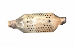 Викуп каталізатора 6N0131701BL Марка автомобіля Audi|Volkswagen     Вставка каталізатора Кераміка Тип палива Бензин