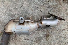 Викуп каталізатора FCAH7 Марка автомобіля Subaru     Вставка каталізатора Кераміка Тип палива Бензин