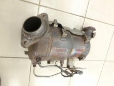 Викуп каталізатора 0R041 Марка автомобіля Toyota Модель автомобіля Toyota Avensis T27 2.2   Вставка каталізатора Кераміка + DPF Тип палива Дизель