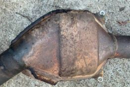 Викуп каталізатора RCAH9 Марка автомобіля Subaru     Вставка каталізатора Кераміка Тип палива Бензин