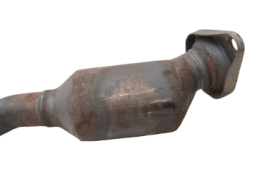 Викуп каталізатора 1KL--- Series 1KLAFN / 1KLAKV / 1KLALA / 1KLBG6 Марка автомобіля Nissan Модель автомобіля Nissan Juke 1.6   Вставка каталізатора Кераміка Тип палива Бензин