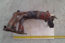 Викуп каталізатора A72A S 24 Марка автомобіля Toyota     Вставка каталізатора Металеві Тип палива Бензин