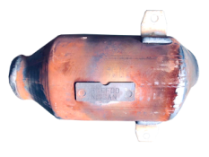 Викуп каталізатора 3DE--- Series 3DEFDD Марка автомобіля Nissan     Вставка каталізатора Кераміка Тип палива Бензин