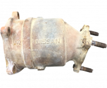 Викуп каталізатора 3J4 SQ3 / SQ4 / SQ5 Марка автомобіля Nissan     Вставка каталізатора Кераміка Тип палива Бензин