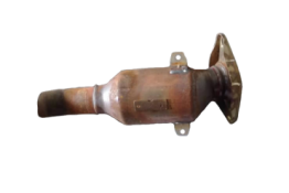 Викуп каталізатора 6J2--- Series 6J2FAN Марка автомобіля Nissan     Вставка каталізатора Кераміка Тип палива Бензин