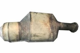 Викуп каталізатора C 260 8200333176 / 112740630000 Eberspächer Марка автомобіля Renault     Вставка каталізатора Кераміка Тип палива Бензин Каталітична марка Eberspächer