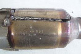 Викуп каталізатора RE1 Марка автомобіля Toyota     Вставка каталізатора Кераміка Тип палива Бензин