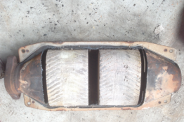 Викуп каталізатора AE Марка автомобіля Mitsubishi     Вставка каталізатора Кераміка Тип палива Бензин