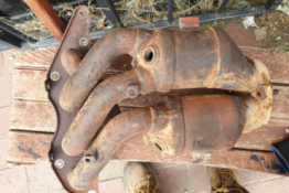 Викуп каталізатора NV Марка автомобіля Mitsubishi     Вставка каталізатора Кераміка Тип палива Бензин