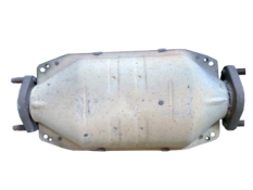 Викуп каталізатора NX Марка автомобіля Mitsubishi     Вставка каталізатора Кераміка Тип палива Бензин