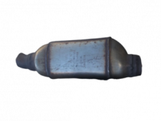 Викуп каталізатора KT 0131  Zeuna Starker Марка автомобіля Mercedes Benz     Вставка каталізатора Кераміка Тип палива Бензин Каталітична марка Zeuna Starker