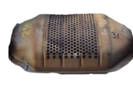 Викуп каталізатора 18450-02100 25160641 AC Марка автомобіля Toyota     Вставка каталізатора Кераміка Тип палива Бензин Каталітична марка AC