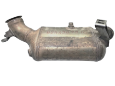 Викуп каталізатора KT 1202 A2114907914 Марка автомобіля Mercedes Benz Модель автомобіля Mercedes Benz E-Class W211 - 320CDI   Вставка каталізатора Кераміка Тип палива Бензин