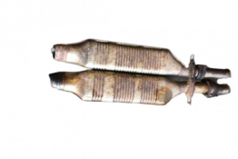 Викуп каталізатора 1244901836 11107661/ 4231979003/ 4231963100 Марка автомобіля Mercedes Benz     Вставка каталізатора Кераміка Тип палива Бензин