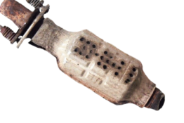 Викуп каталізатора B33L OB07 Марка автомобіля Mazda Модель автомобіля Mazda 121 1.3 - 16V   Вставка каталізатора Кераміка Тип палива Бензин