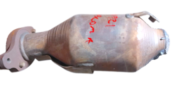 Викуп каталізатора L0P320 Марка автомобіля Toyota Модель автомобіля Toyota Tacoma 3.5 Рік автомобіля 2016 Вставка каталізатора Кераміка Тип палива Бензин