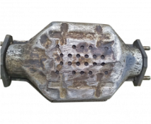 Викуп каталізатора 22 DOT Марка автомобіля Mazda     Вставка каталізатора Кераміка Тип палива Бензин