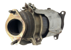 Викуп каталізатора 7T43-5E213-BD Марка автомобіля Mazda     Вставка каталізатора Кераміка Тип палива Бензин